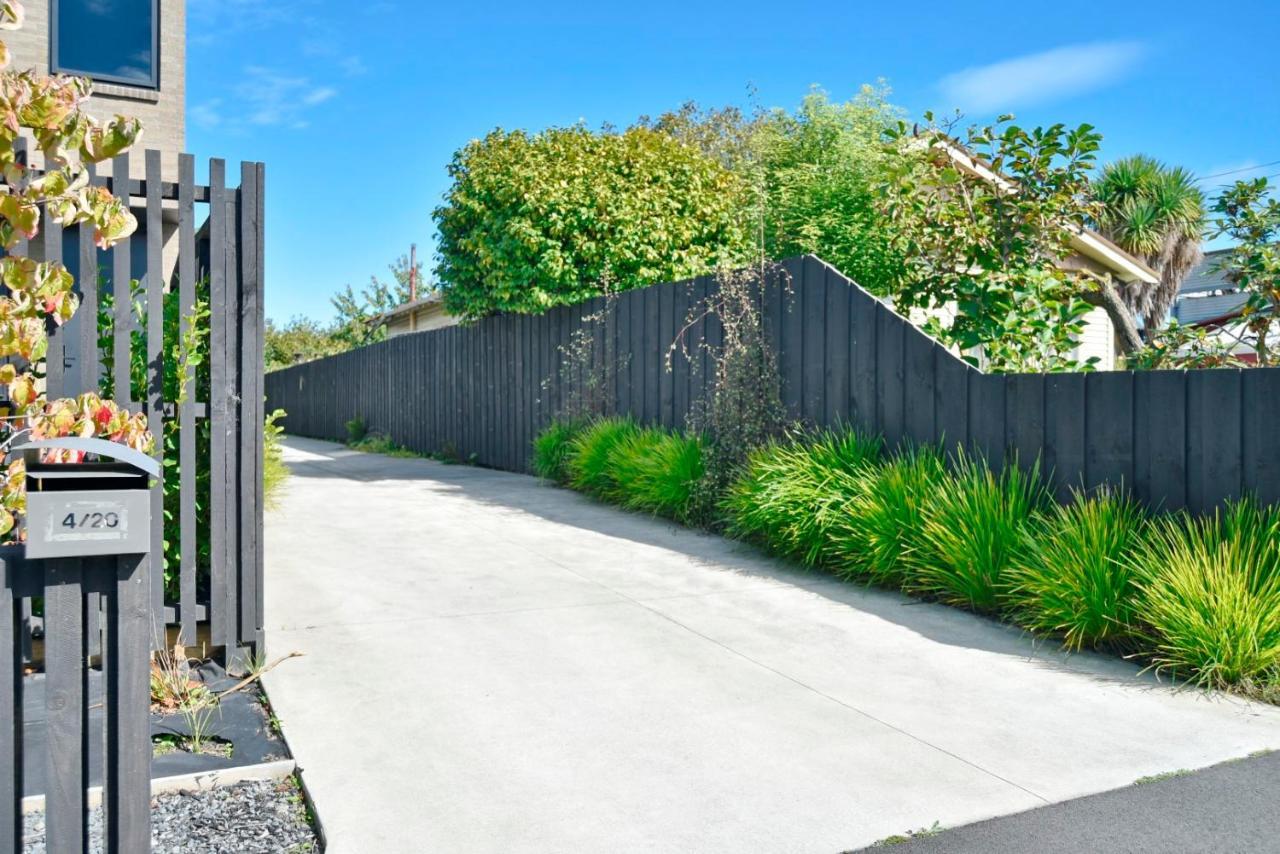 Dickens St - Christchurch Holiday Homes Eksteriør billede